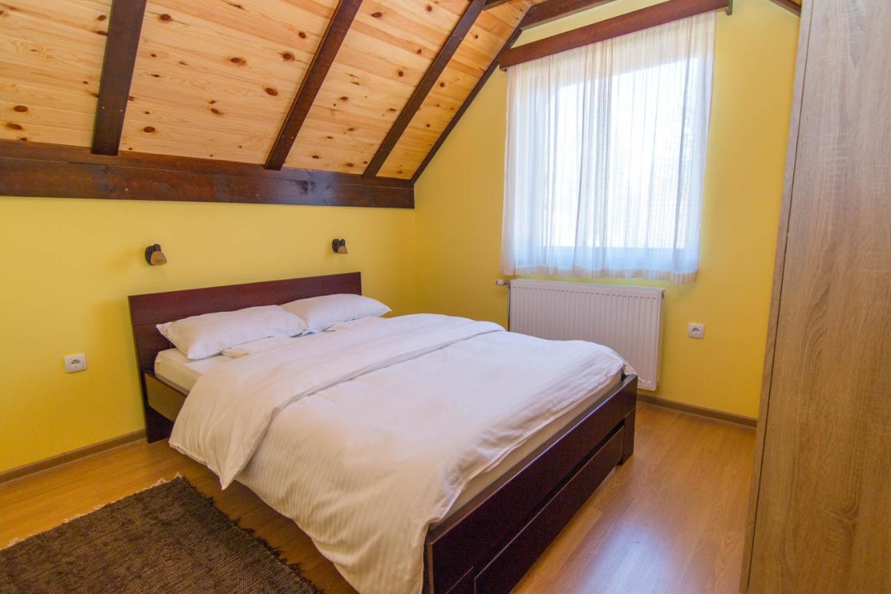 מיטרובאץ Apartmani Suncani Breg Tara מראה חיצוני תמונה